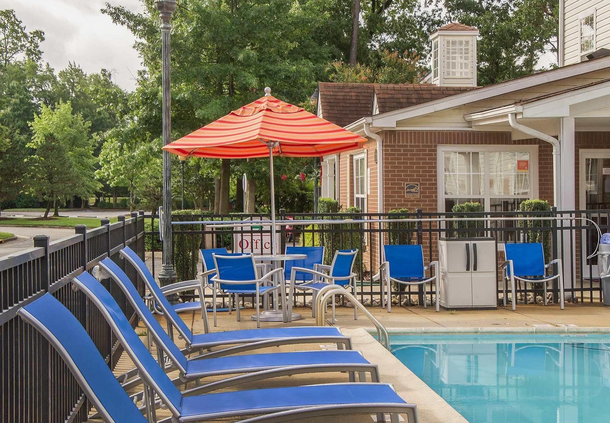 Extended Stay America Suites - Newport News - Yorktown Ngoại thất bức ảnh